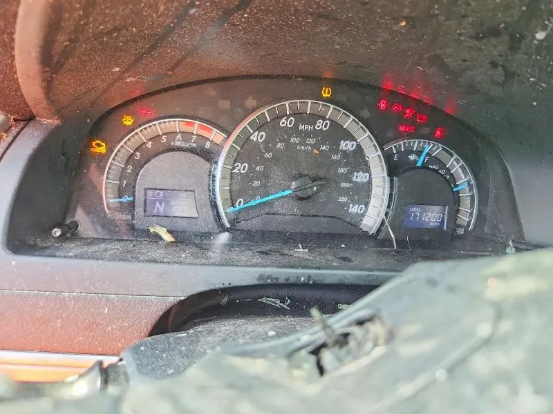 2012 TOYOTA CAMRY SE  