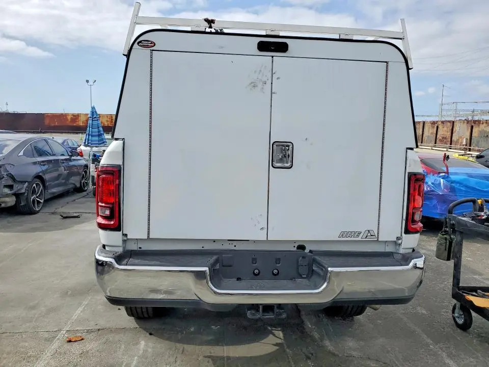2025 RAM 2500 TRADESMAN  