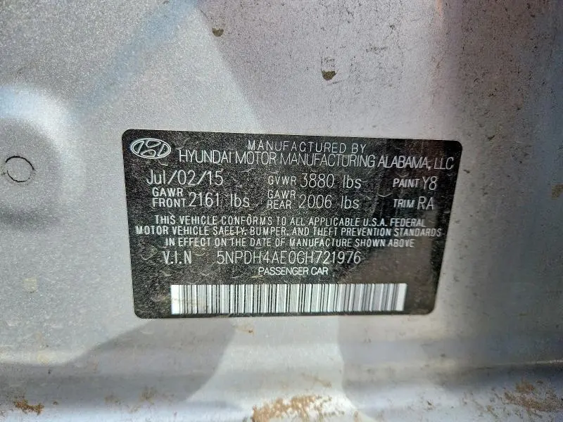 2016 HYUNDAI ELANTRA SE  