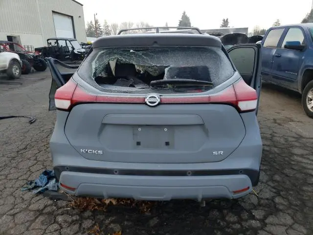 2021 NISSAN KICKS SR  