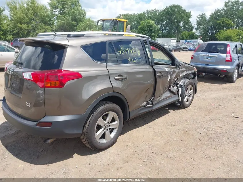 2015 TOYOTA RAV4 XLE