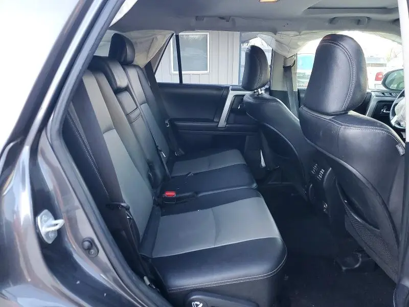 2017 TOYOTA 4RUNNER SR5/SR5 PREMIUM  