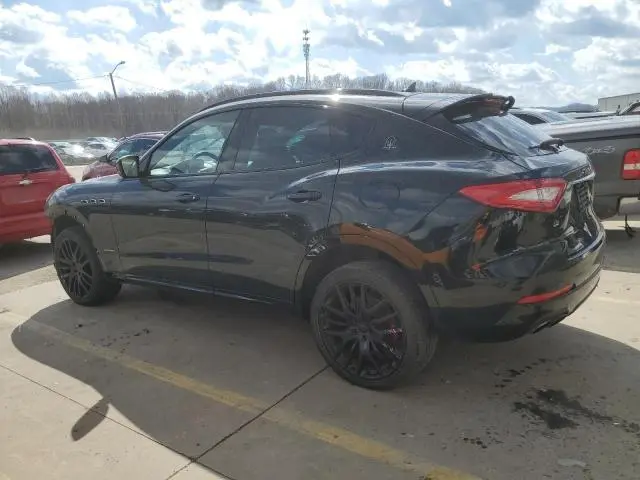 2018 MASERATI LEVANTE SPORT  