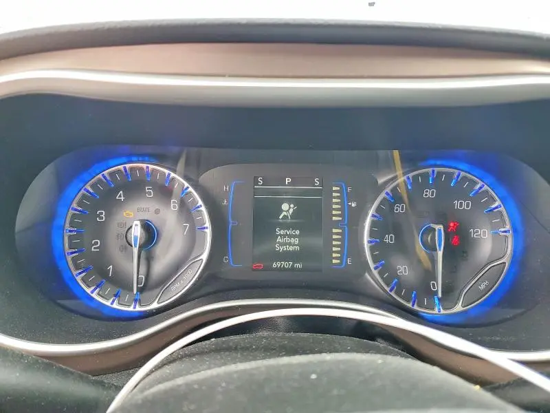 2019 CHRY PACIFICA T