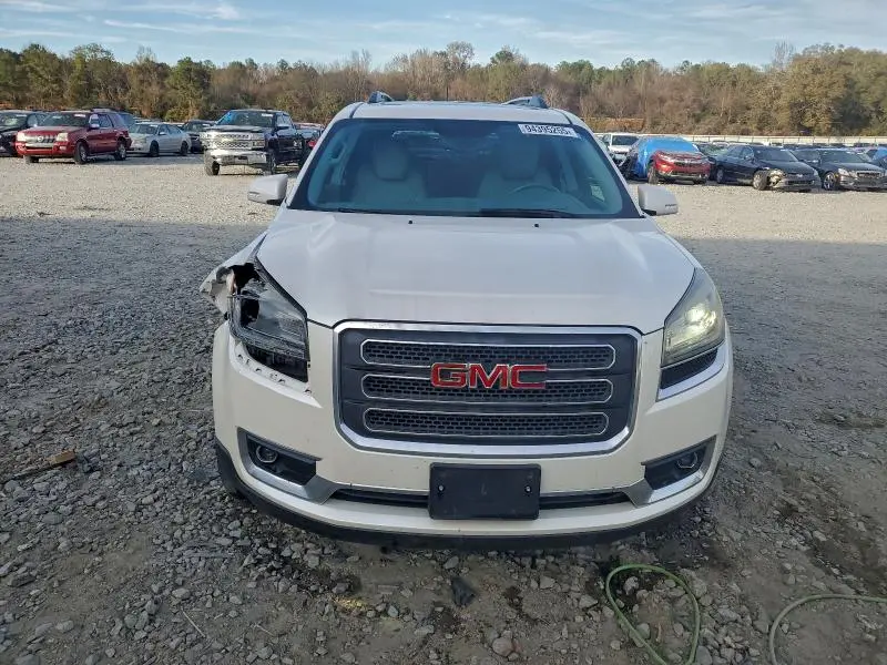 2013 GMC ACADIA SLT-2  