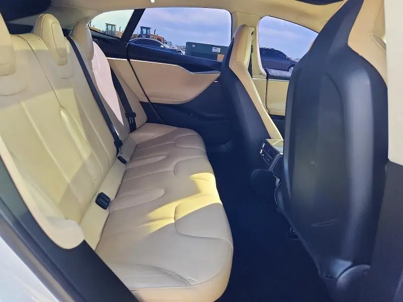 2013 TESLA MODEL S   