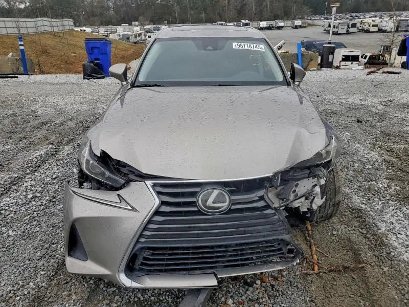 2018 LEXUS IS 300  