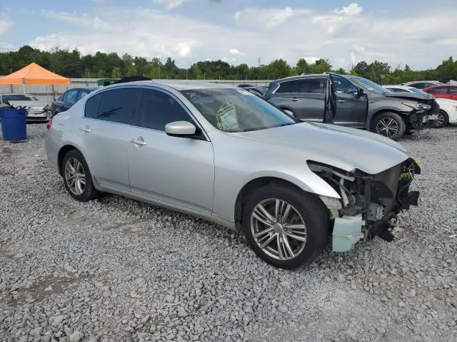2013 INFINITI G37