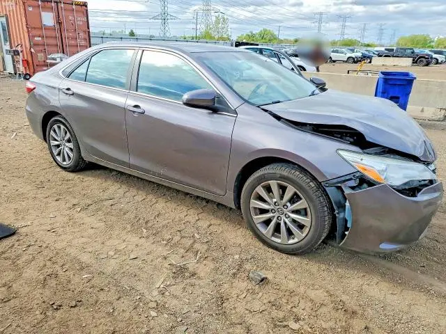 2015 TOYOTA CAMRY XLE  