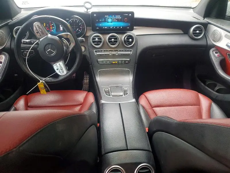2021 MERCEDES-BENZ GLC 300  
