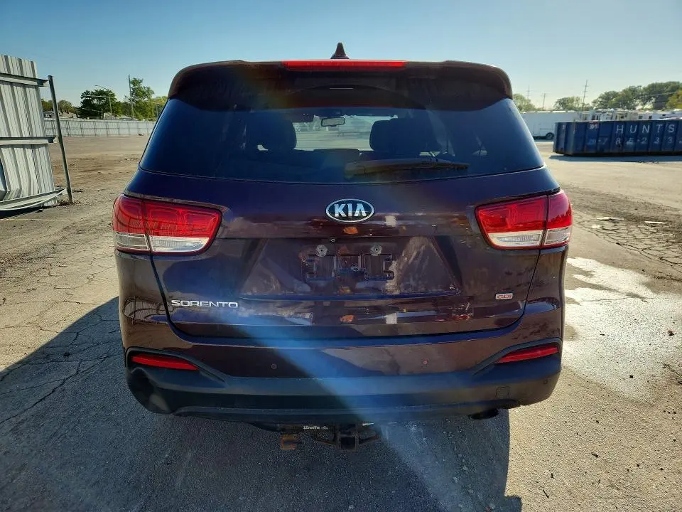 2016 KIA SORENTO LX  