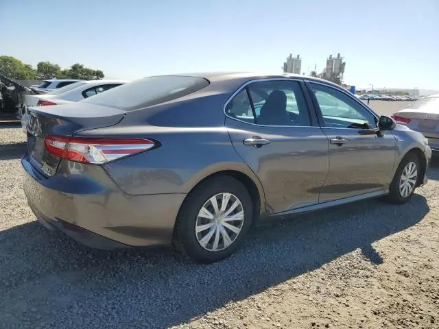2018 TOYOTA CAMRY LE  