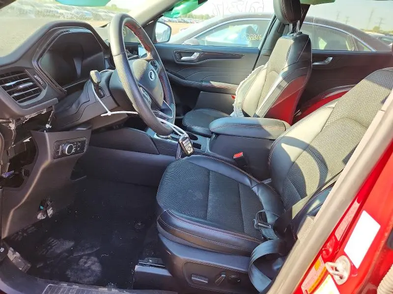 2024 FORD ESCAPE ST LINE  