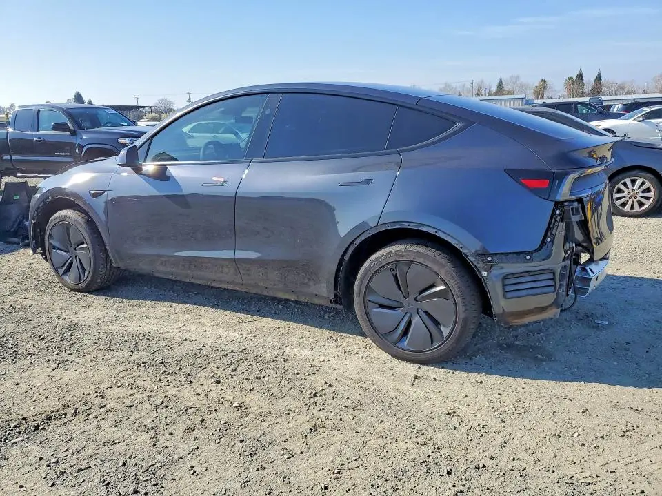 2026 TESLA MODEL Y   