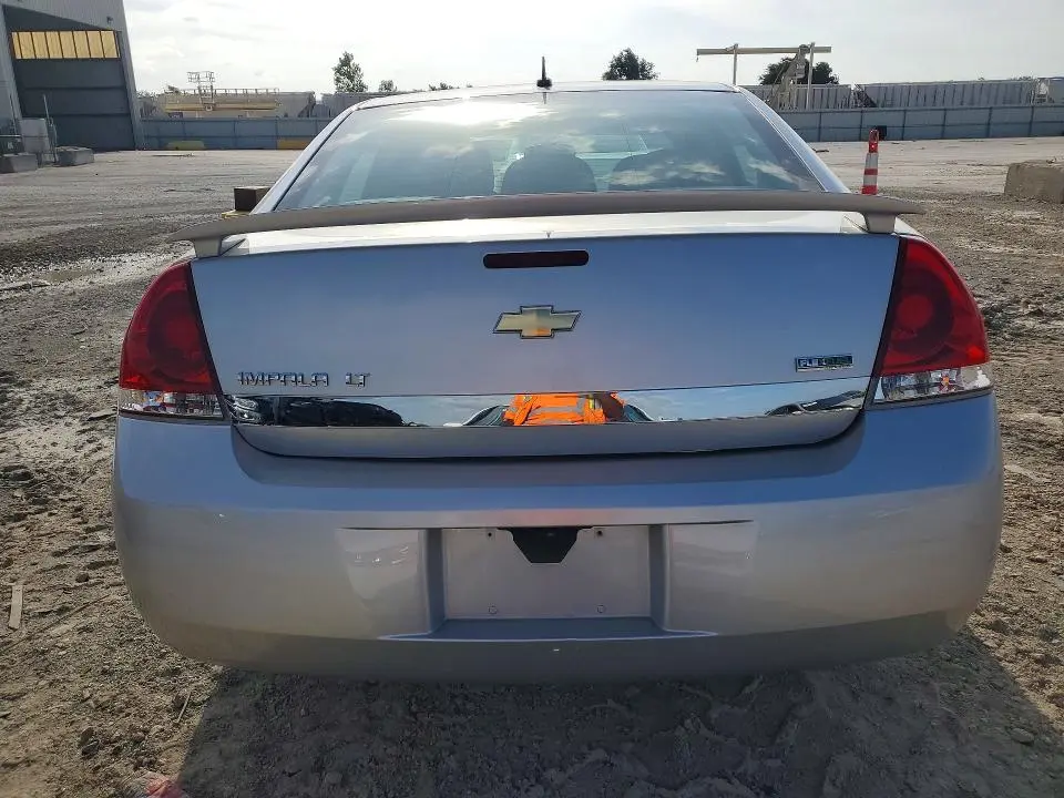 2011 CHEVROLET IMPALA LT  