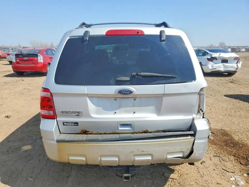 2012 FORD ESCAPE XLT  