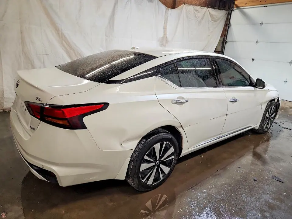 2020 NISSAN ALTIMA SL  