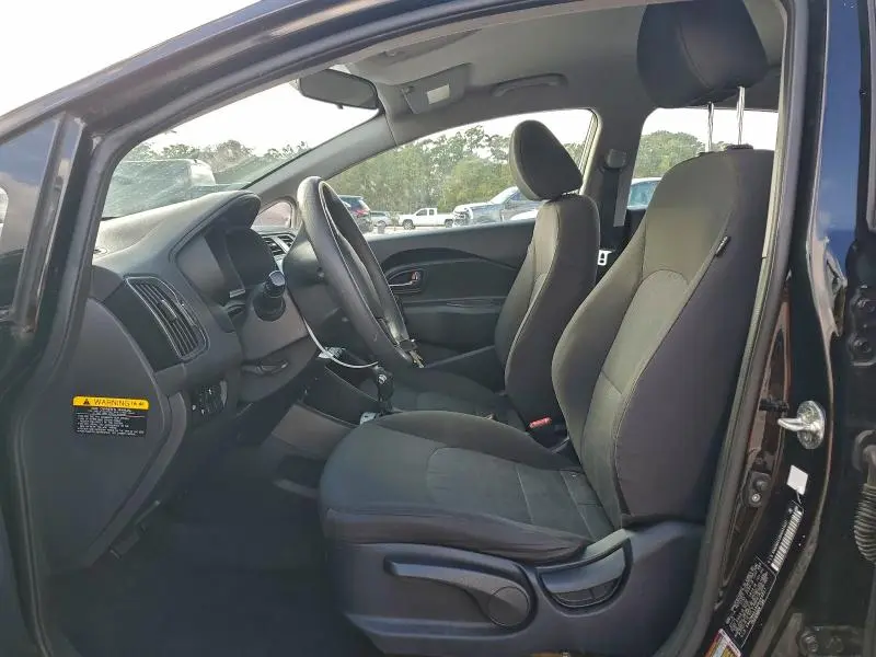 2017 KIA RIO LX  