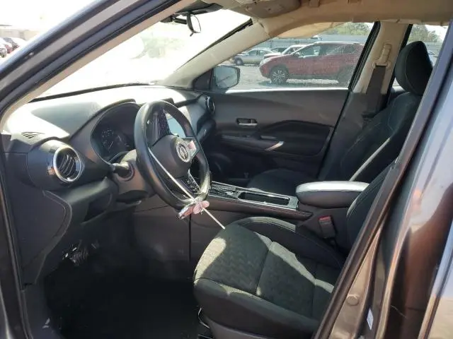 2021 NISSAN KICKS SV  