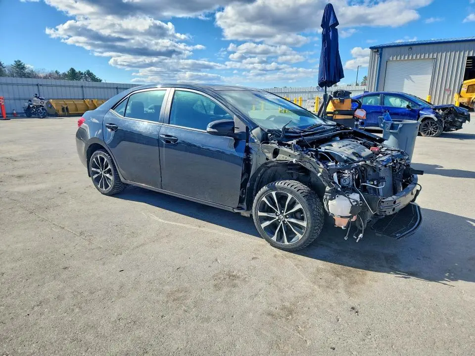 2019 TOYOTA COROLLA SE  