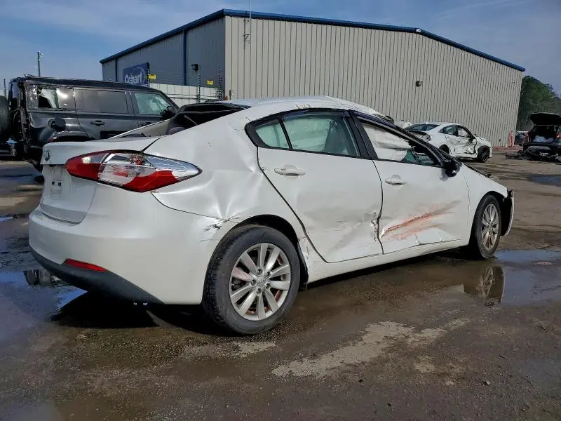 2016 KIA FORTE LX  