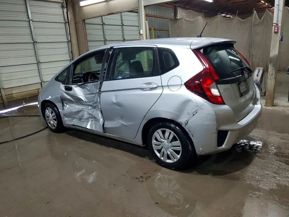 2015 HONDA FIT LX  