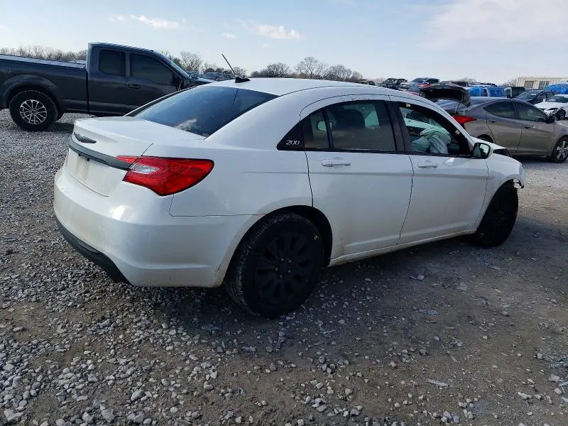 2013 CHRYSLER 200 LX  