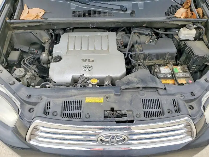 2010 TOYOTA HIGHLANDER LIMITED  