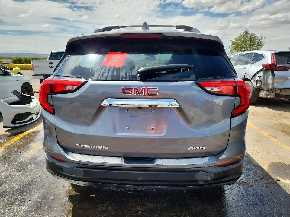 2021 GMC TERRAIN SLE  