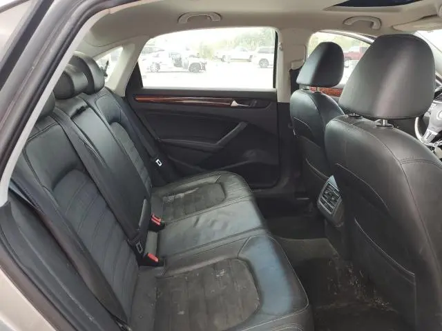 2013 VOLKSWAGEN PASSAT SEL  