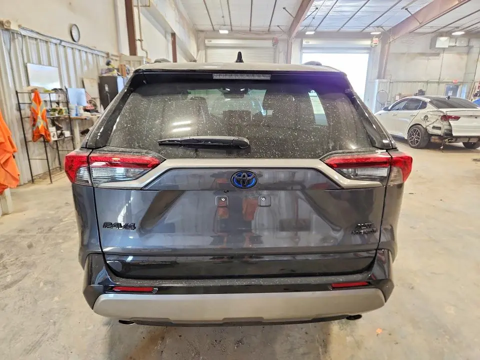 2023 TOYOTA RAV4 XSE  