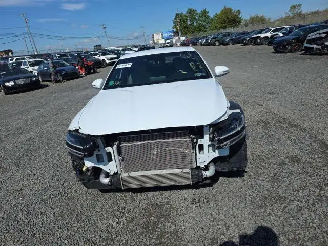 2023 GENESIS G70 BASE  