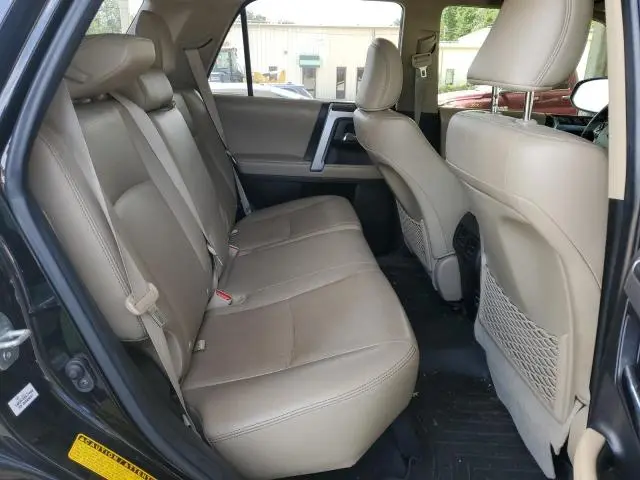 2019 TOYOTA 4RUNNER SR5  