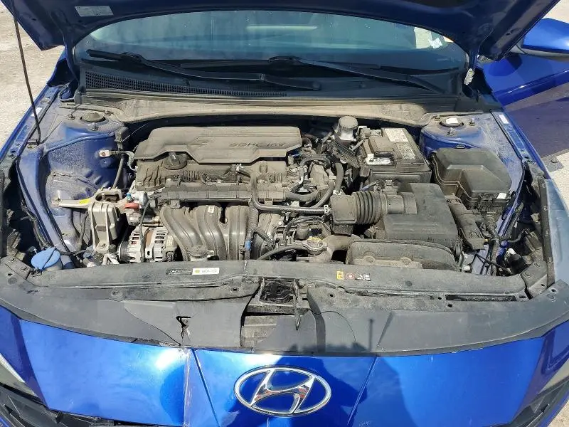 2021 HYUNDAI ELANTRA SEL  