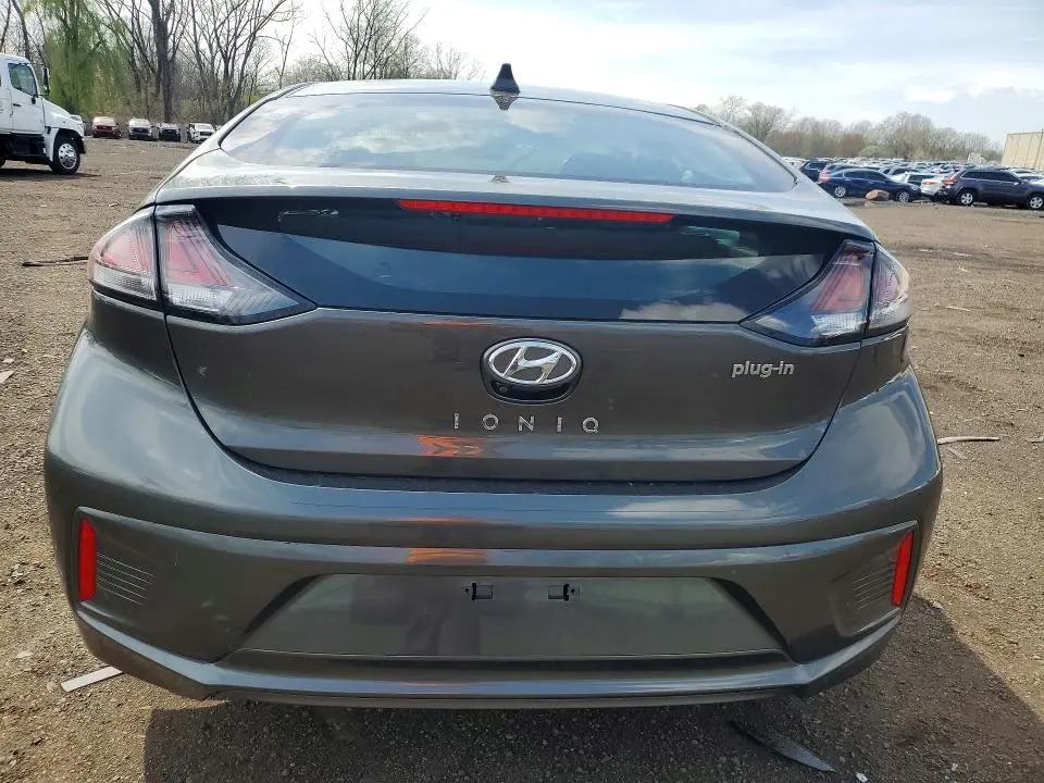 2021 HYUNDAI IONIQ SEL  