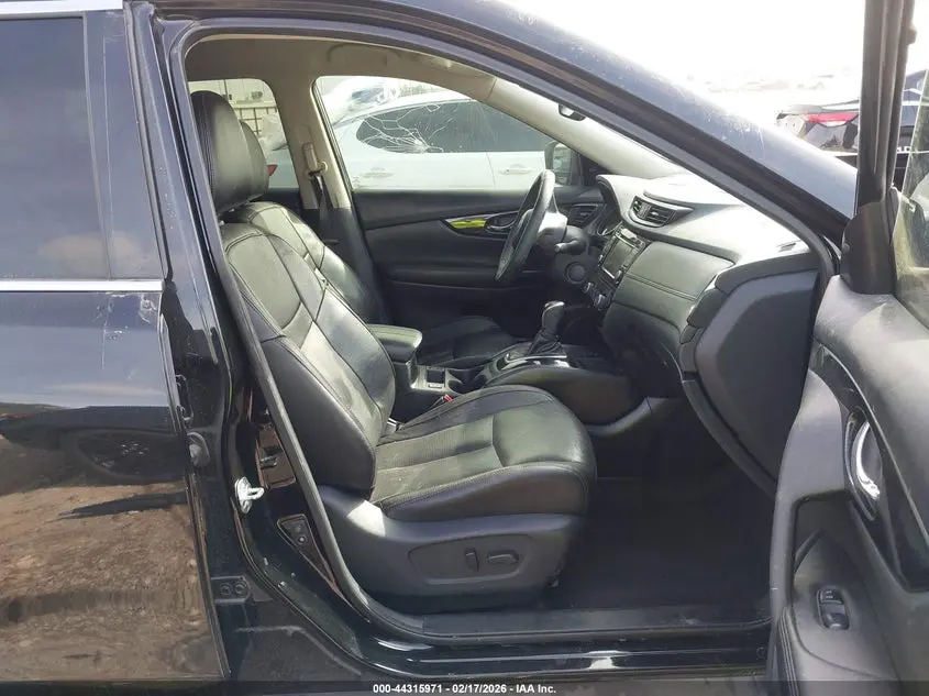 2019 NISSAN ROGUE SL