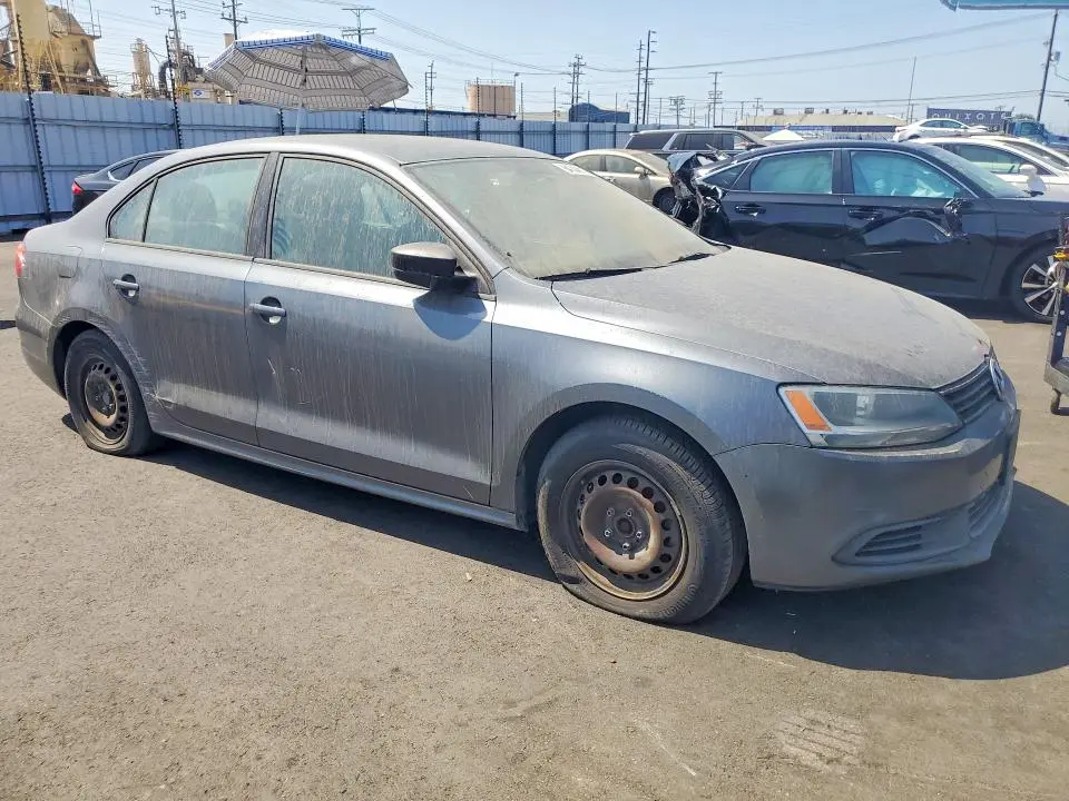 2014 VOLKSWAGEN JETTA BASE  