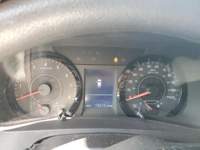 2017 TOYOTA SIENNA LE  