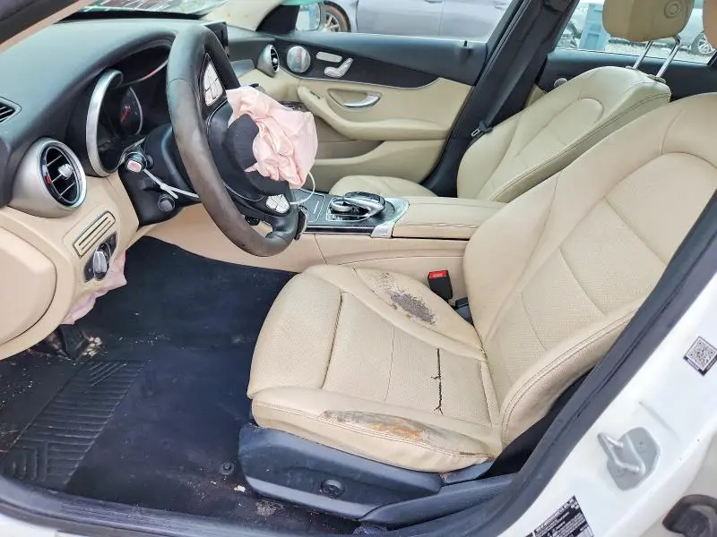 2016 MERCEDES-BENZ C 300  