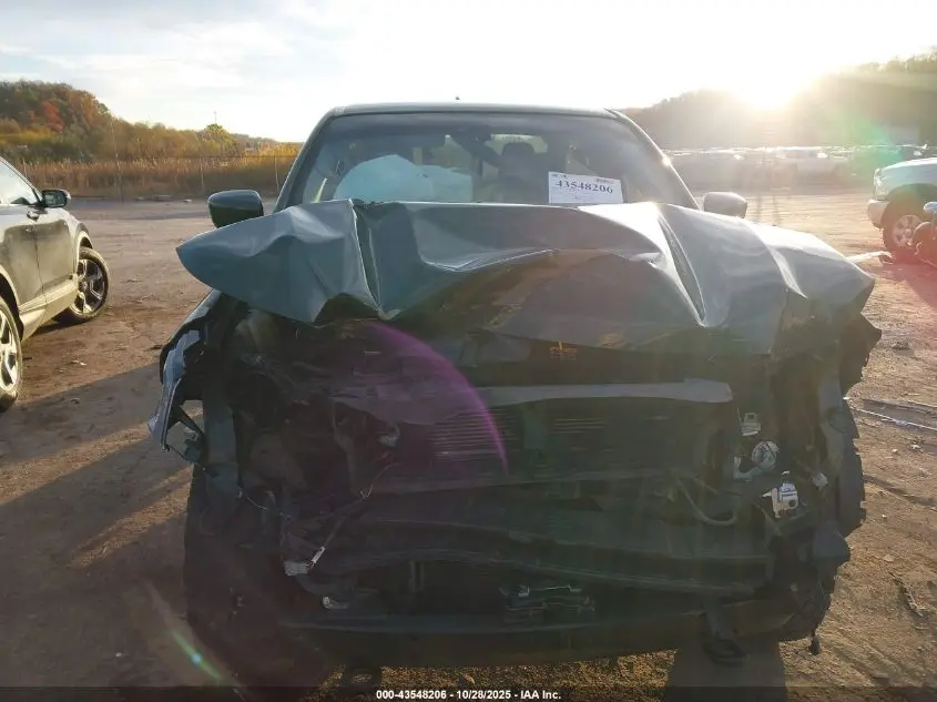 2023 NISSAN FRONTIER SV 4X4