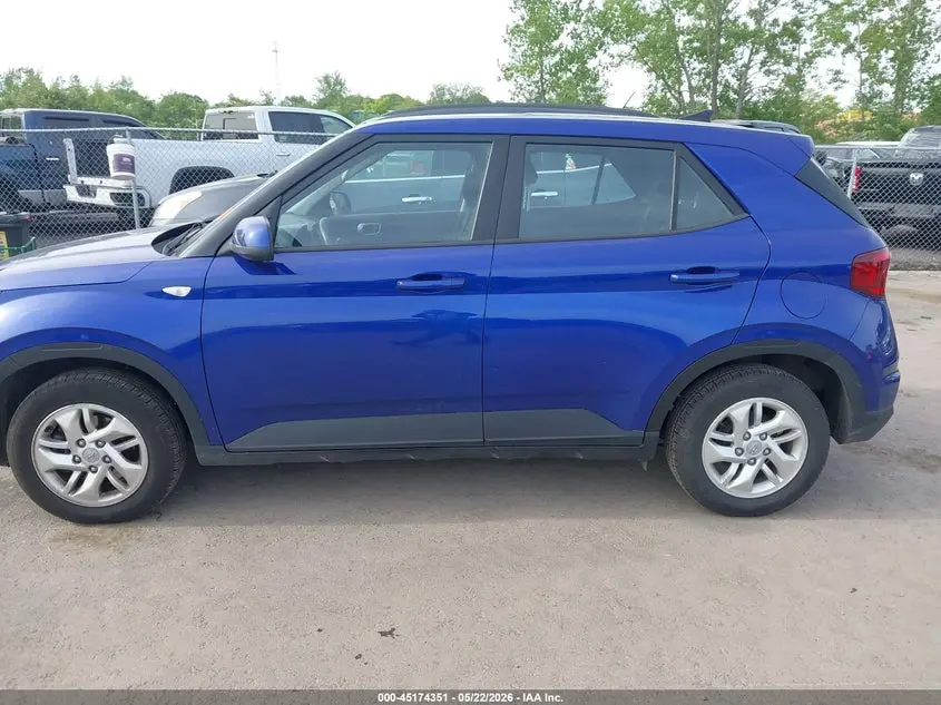 2021 HYUNDAI VENUE SE