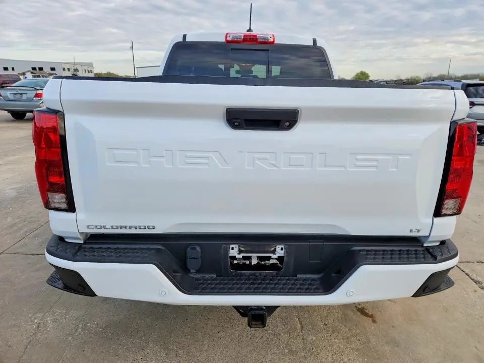 2023 CHEVROLET COLORADO LT  