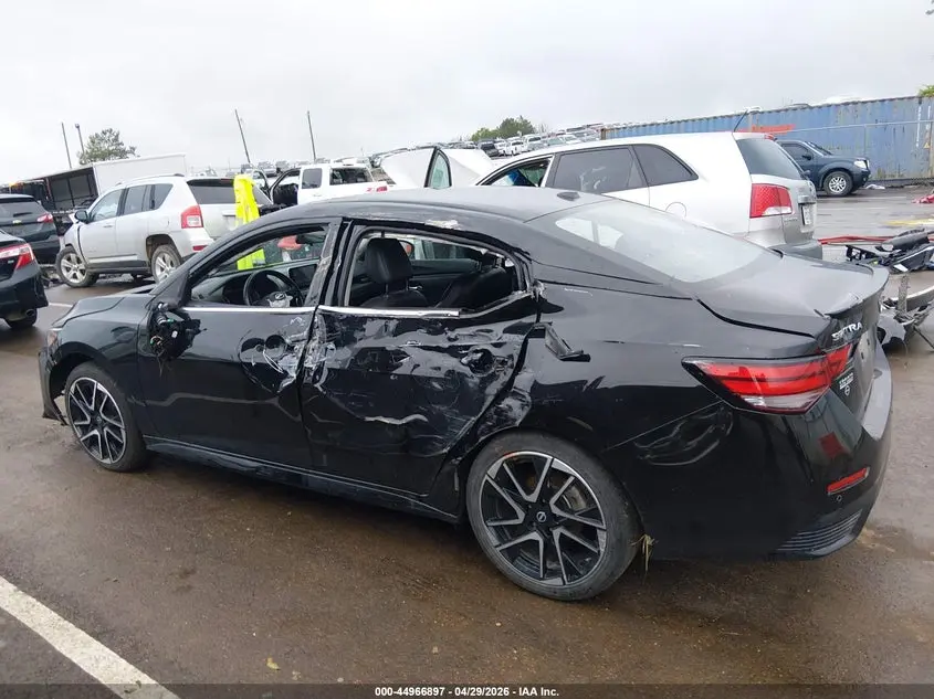 2024 NISSAN SENTRA SR XTRONIC CVT