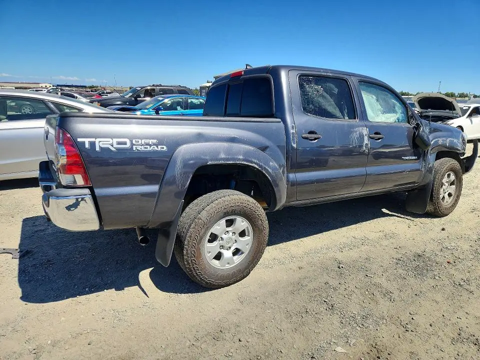 2015 TOYOTA TACOMA DOUBLE CAB PRERUNNER  