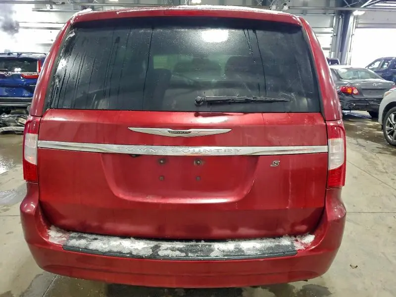 2014 CHRYSLER TOWN & COUNTRY S  