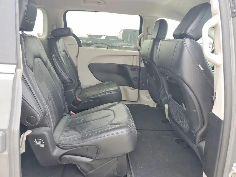 2022 CHRYSLER PACIFICA TOURING L  