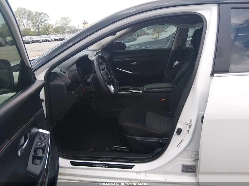 2024 NISSAN SENTRA SR XTRONIC CVT