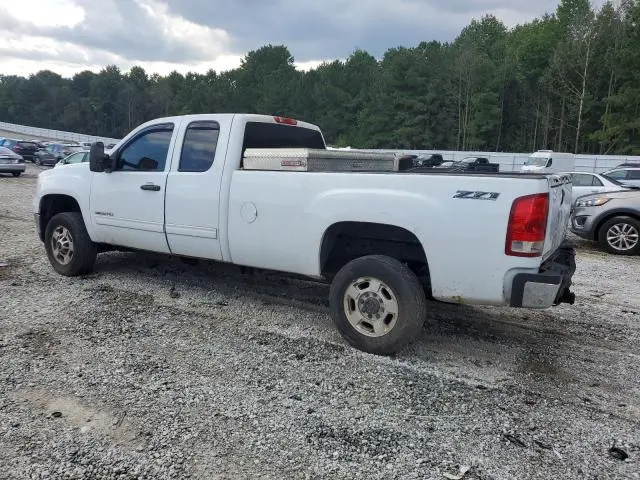 2011 GMC SIERRA K2500 SLE  