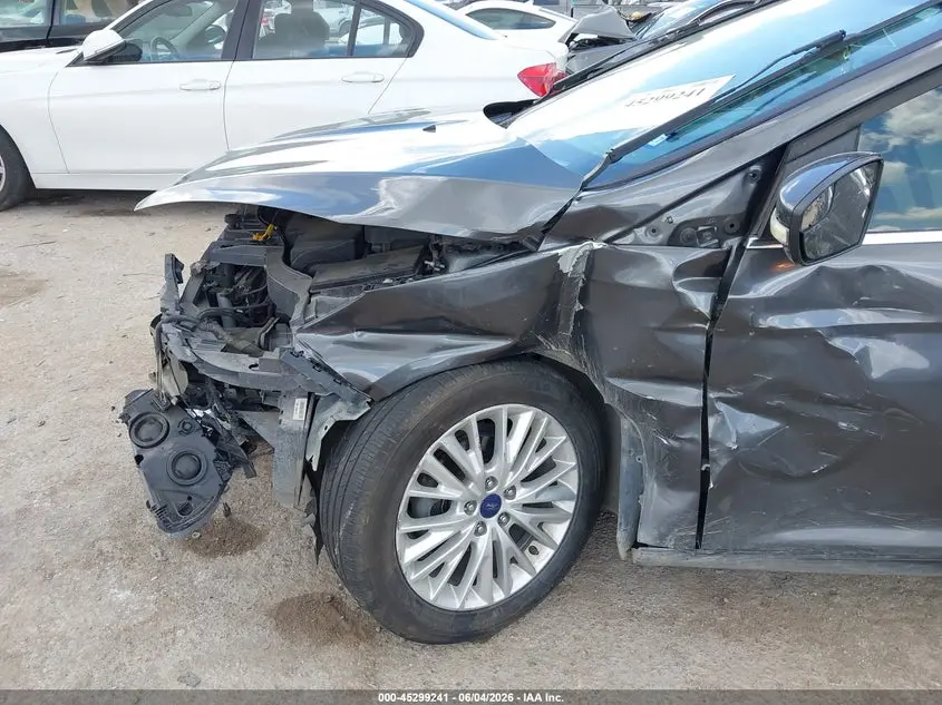 2015 FORD FOCUS TITANIUM