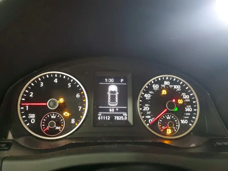 2016 VOLKSWAGEN TIGUAN S  